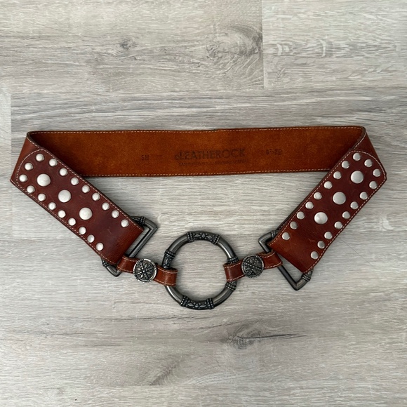 LEATHER ROCK Women’s Genuine Leather Brown Stud Belt S/M - Picture 1 of 16